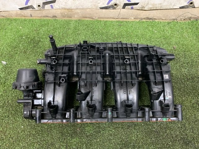 Колектор впускний 06L133201FL VAG