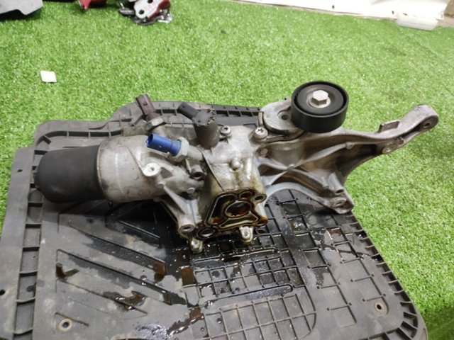 Кріплення генератора 06L903143D VAG