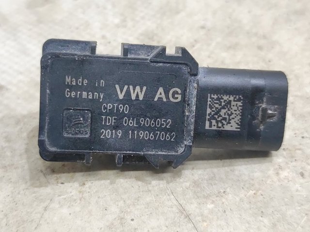 Датчик тиску трубки вторинного повітря 06L906052 VAG