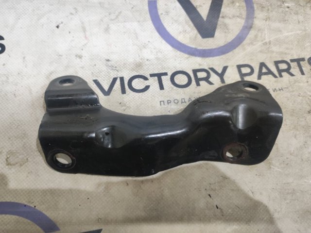 Кріплення кпп 0CP409905H VAG
