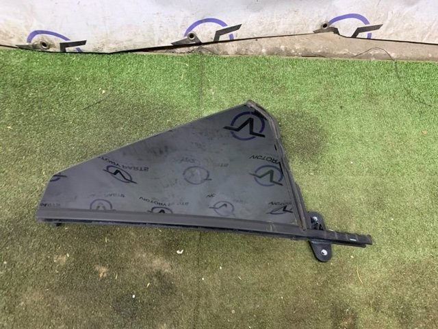 Скло-кватирка двері, задньої, лівої 3CM845213 VAG