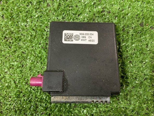 Антена GPS 3G9035534 VAG