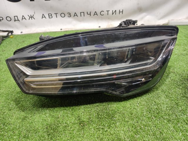 Блок фара ліва 4G8941773M VAG