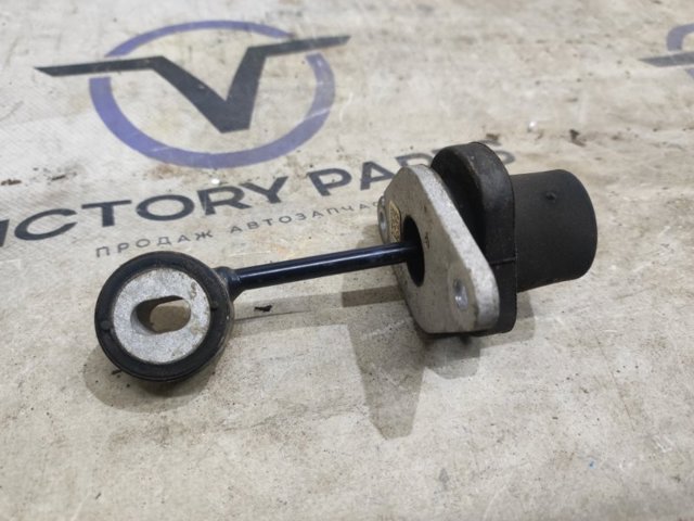 Права подушка мотора 4M0199870AM VAG