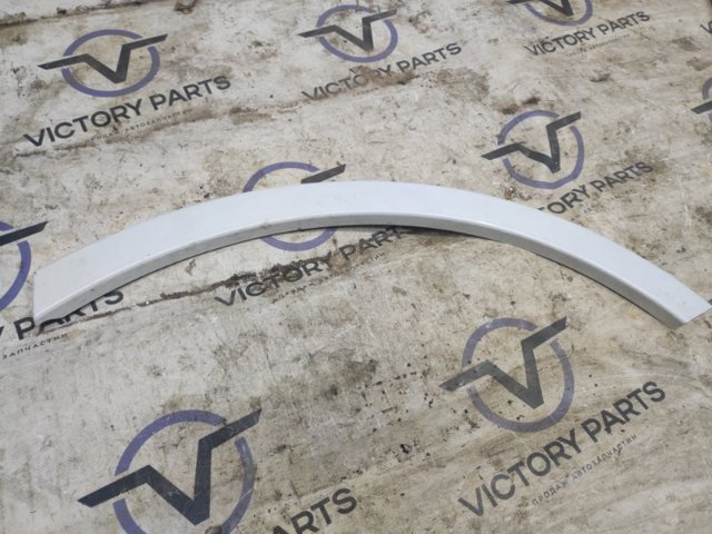 Розширювач задньої арки колеса, лівий 4M0853817A VAG