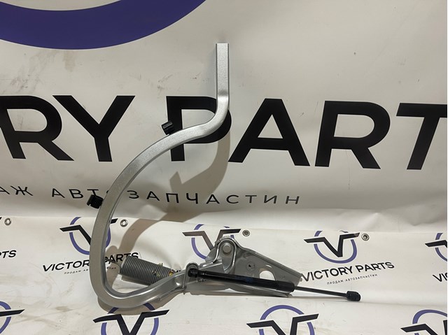 Деталі багажника (петлі і упор кришки) 561827301C VAG