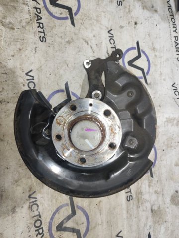 Кулак поворотний правий 5C0505436B VAG