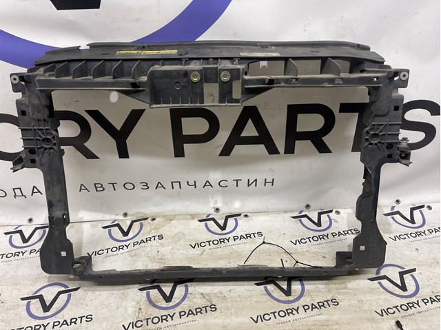 Оперення в зборі 5N0805588F VAG