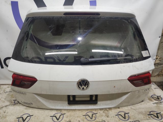 Двері багажника 5NA827025K VAG