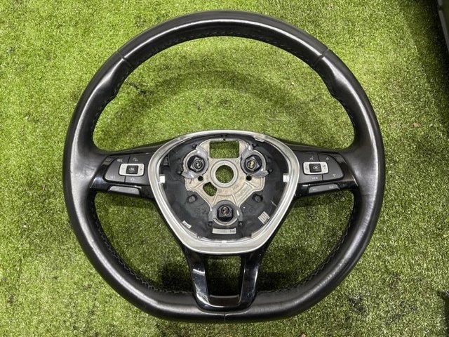 Рульове колесо 5NN419091BEE74 VAG