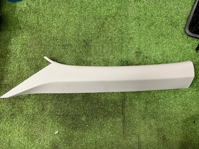 Обшивка стійки кузова внутрішня, передня ліва 5NN867233ARM5 VAG
