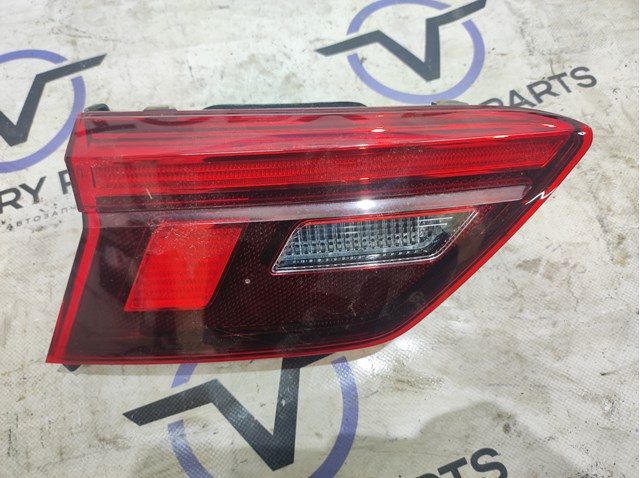 Стоп задній 5NN945093 VAG