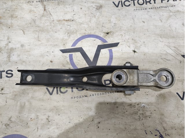 Задня подушка двигуна 5Q0199855C VAG