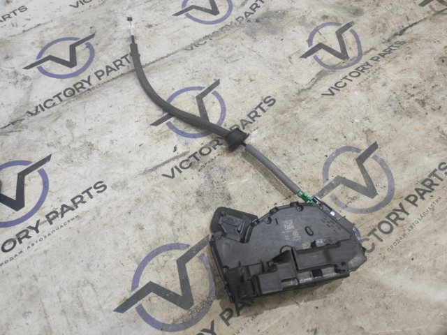 Замок двері правої передньої 5TB837016C VAG