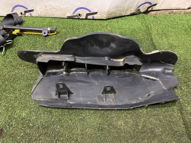 Захист заднього нижнього важеля 80A505415C VAG