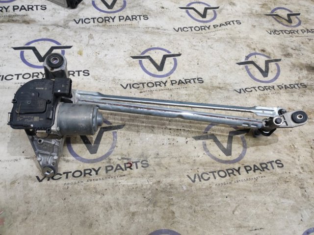 Трапеція склоочисника Audi Q3