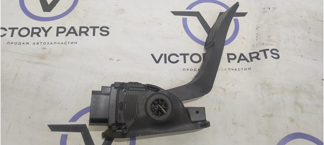 Підаль газу 8V219F836AB FORD