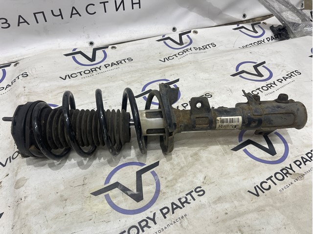 Стійка передня права 8V5118045BH FORD