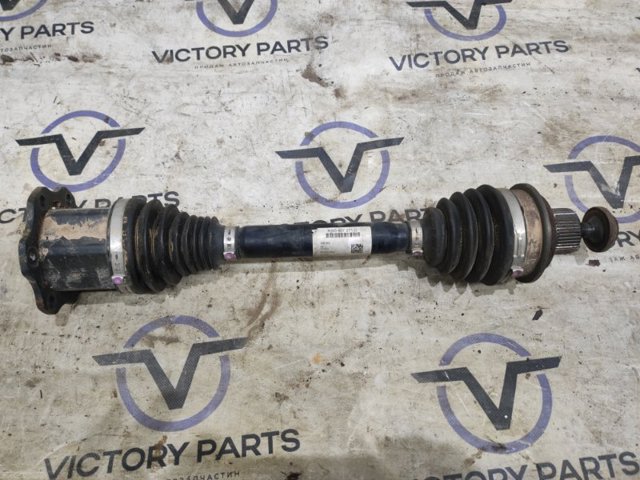 Піввісь (привід) передня 8W0407271D VAG