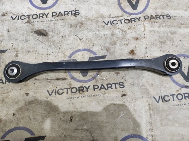 Розтяжка задньої підвіски 8W0501529D VAG