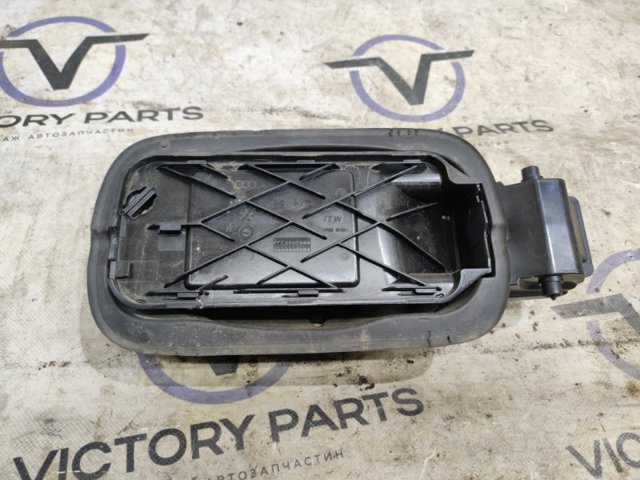 Ущільнювач заливної горловини паливного бака 8W0809906 VAG