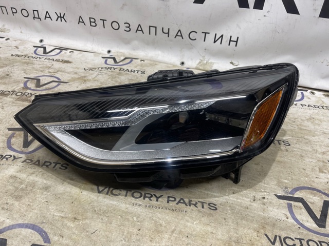 Фара основна ліва 8W0941011B VAG