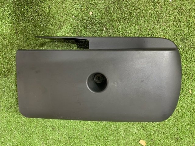Захисний кожух кермового механізму 8W09535124PK VAG