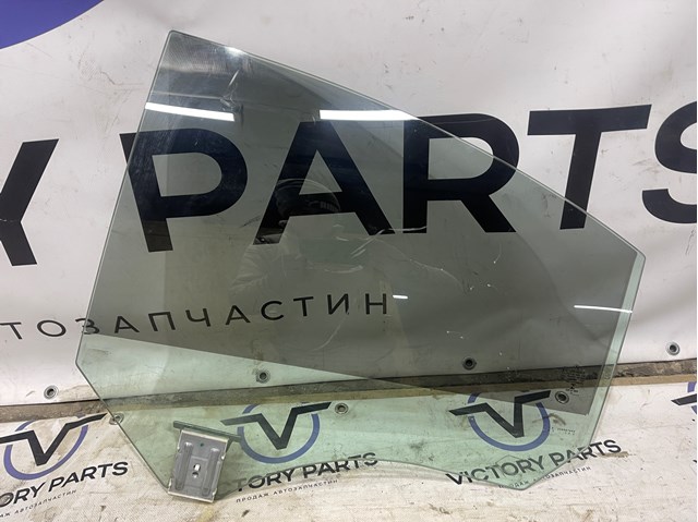 Скло задніх дверей, лівих A1177350110 MERCEDES