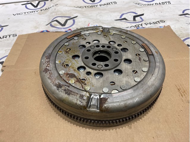 Маховик із зубчастим ободом в зборі A2700301005 MERCEDES