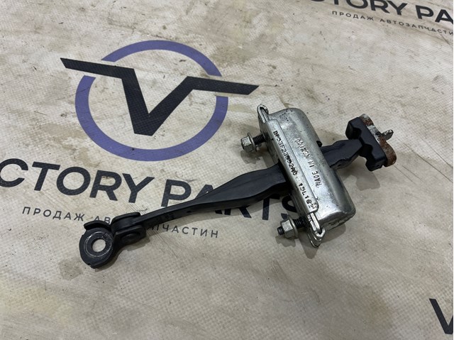 Обмежувач відкриття дверей, передній DP5Z5423552B FORD