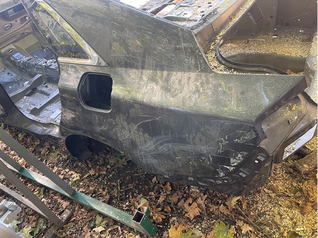 Крило заднє ліве DP5Z5427841A FORD