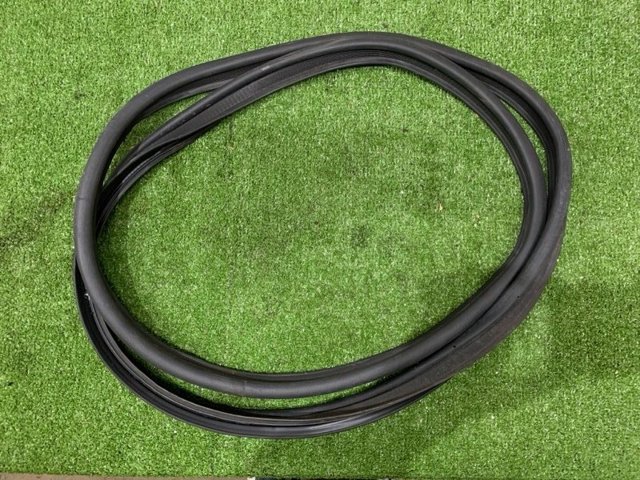 Прокладка кришки багажника DP5Z5443720B FORD