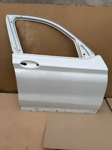 Дверка передня права 41007465528 BMW