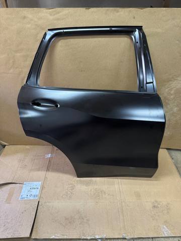 Двері задні в зборі 41522642780 BMW