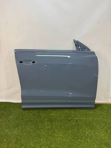 Пасажирські передні двері 4M8831052C VAG