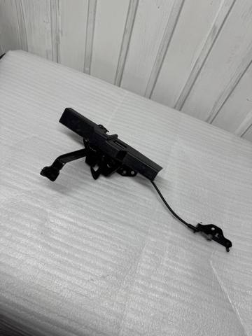 Замок кришки капота 81130GI900 HYUNDAI