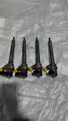 Форсунка дизельна в зборі, розпилювач + тримач 04L130277BE VAG