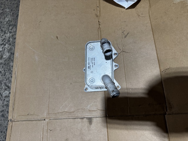 Масляний радіатор охолодження рідини АКПП 264102F020 HYUNDAI