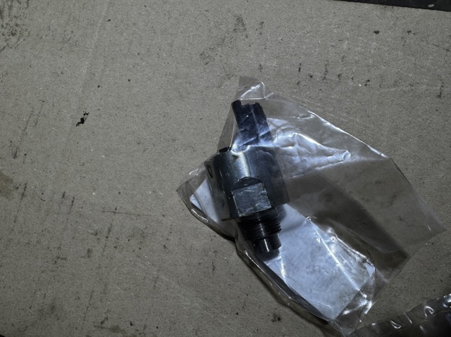 Редукційний клапан ПНВТ A2C59506225 CONTINENTAL