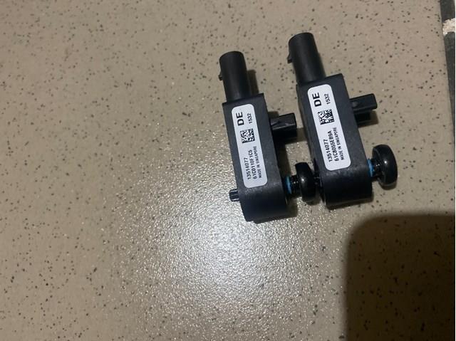Датчик подушки безпеки 13514077 GM