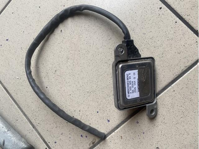 Датчик оксидів азоту NOX, задній A0009058411 MERCEDES