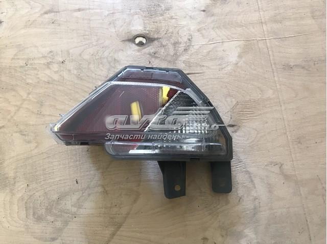 Задня противотуманка 8145742070 TOYOTA