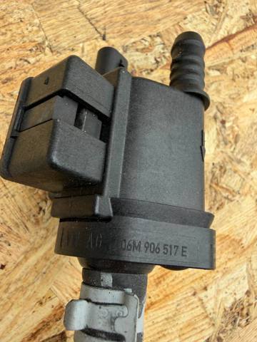 Клапан парів бака 06M906517E VAG