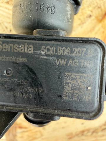 Датчик розрядження вакуумного підсилювача гальм 5Q0906207A VAG