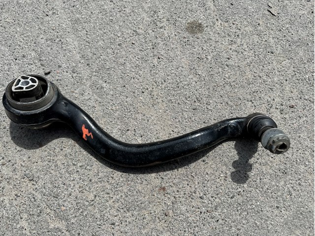 Важіль передній лівий 6851691 BMW