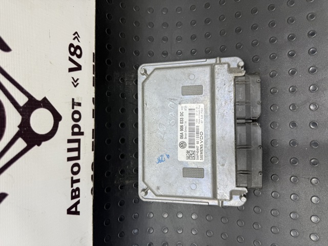 Блок двигуна 06A906033DC VAG