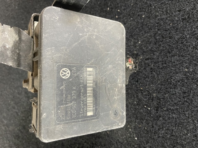Блок керування АБС (ABS) Шкода Октавія TOUR 1 A4