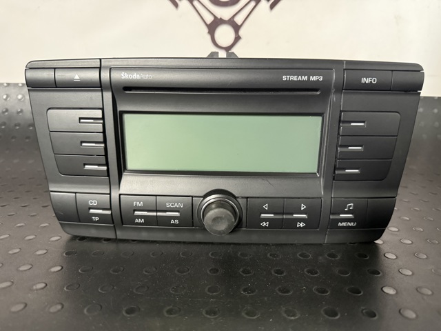 Магнітола 1Z0035161C VAG