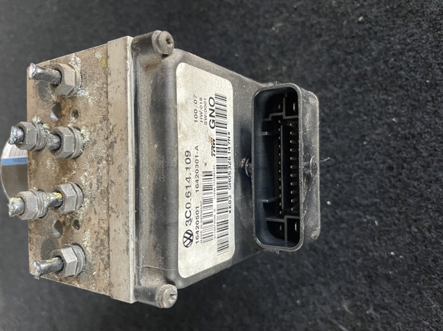 Блок керування АБС (ABS) 3C0614109 VAG