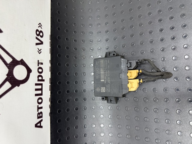 Модуль керування (ЕБУ) парктроніком 3C8919475 VAG